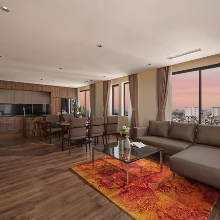 Palazzo Luxury Hotel Дананг Екстер'єр фото