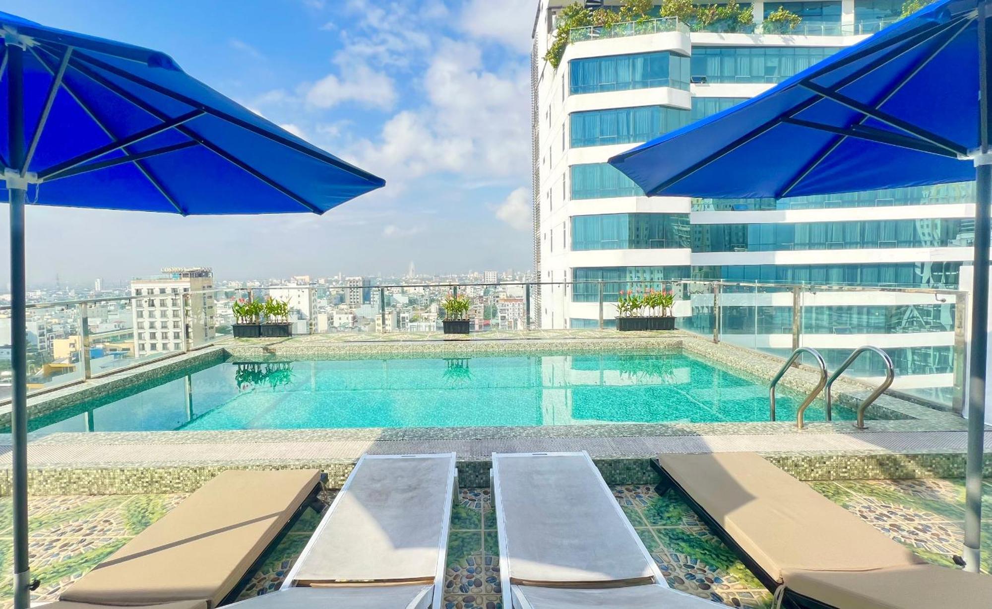 Palazzo Luxury Hotel Дананг Екстер'єр фото