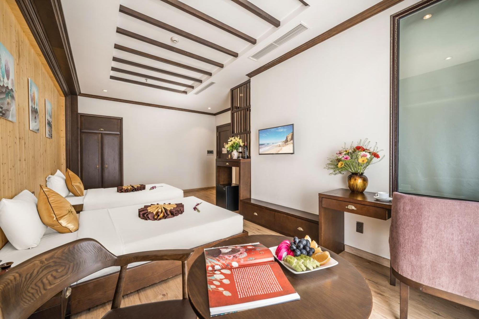 Palazzo Luxury Hotel Дананг Екстер'єр фото